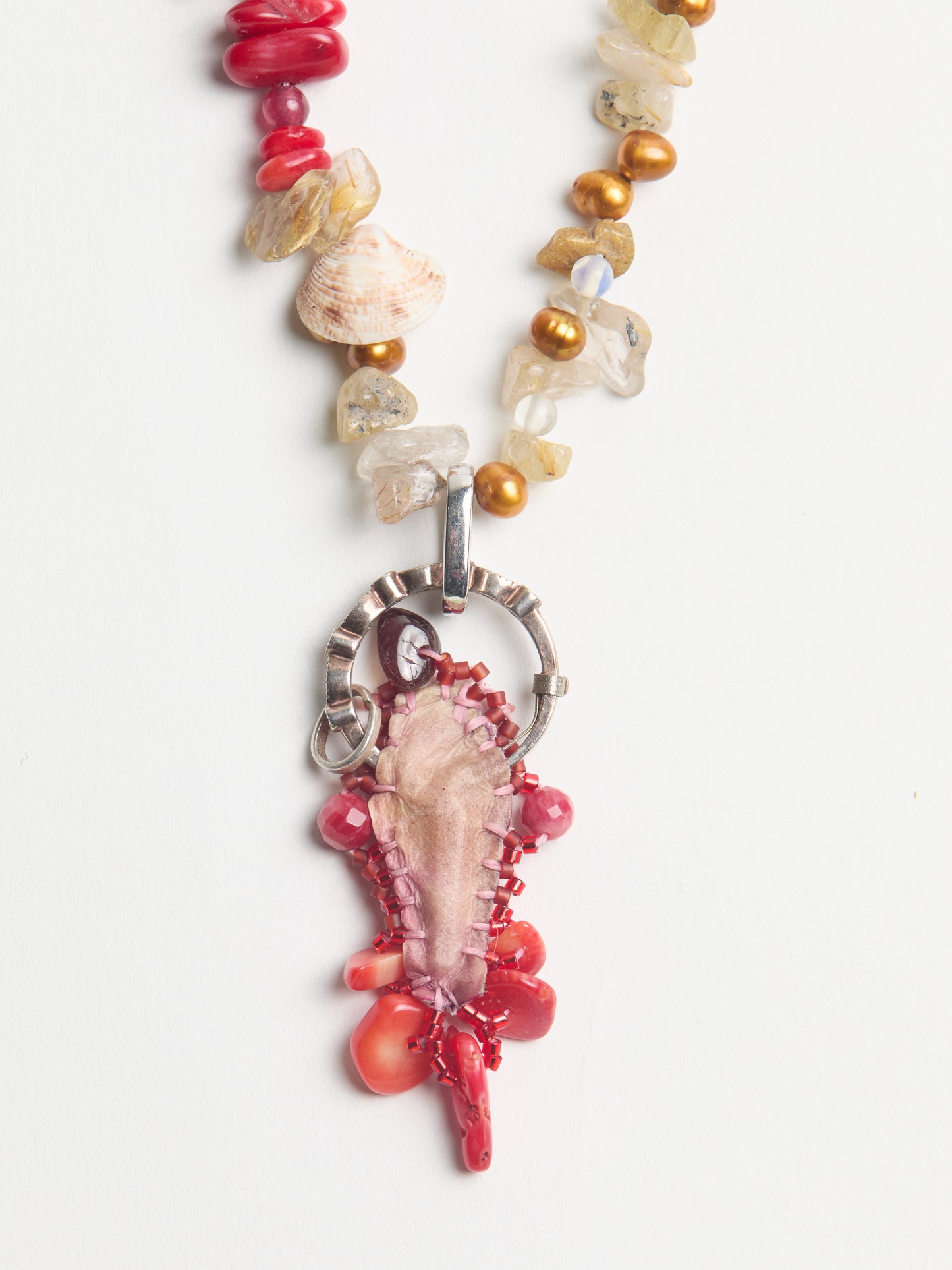 RED BOSS NECKLACE