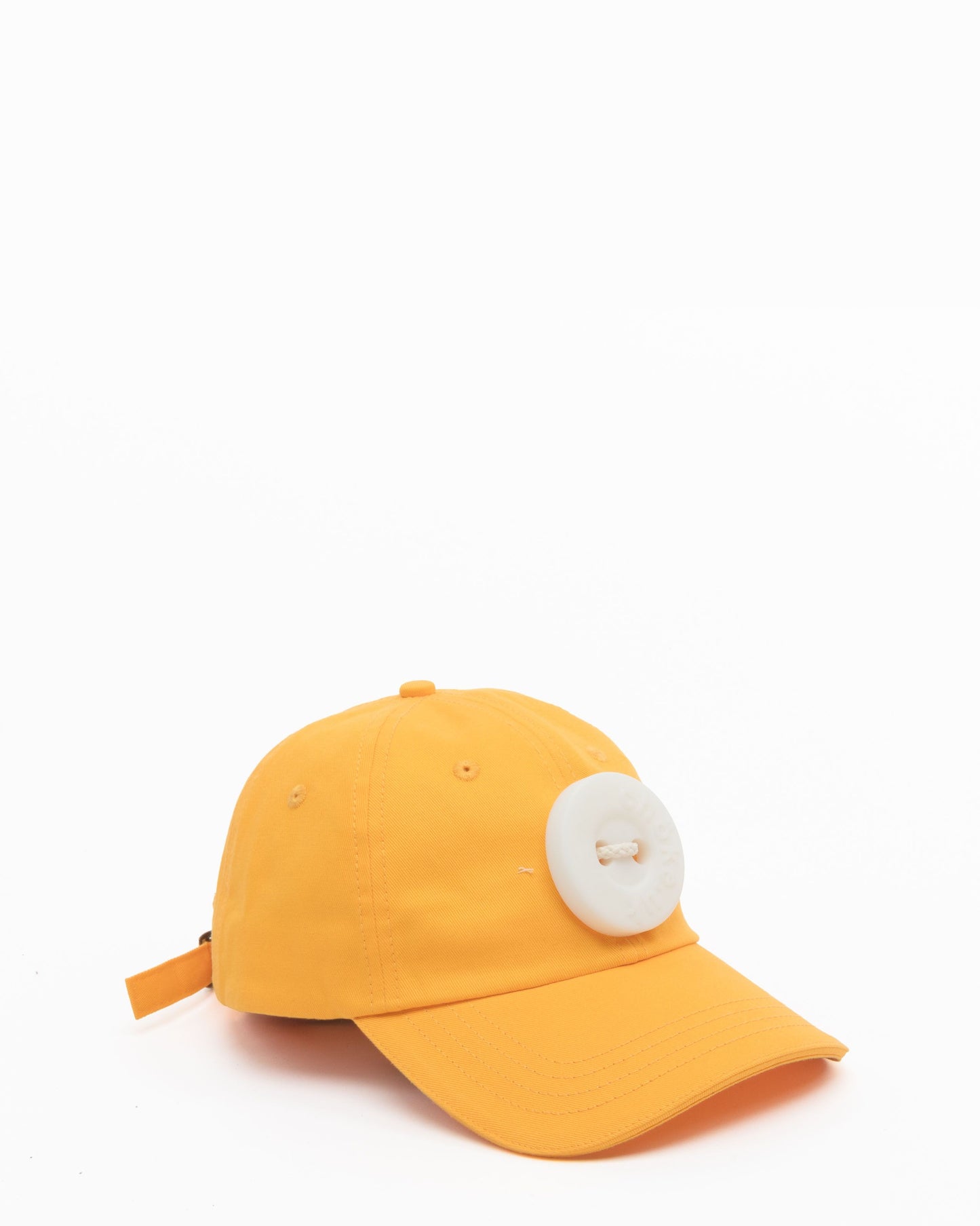 MEDIUM BUTTON HAT