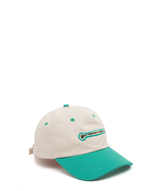 MEDIUM BUTTONHOLE HAT